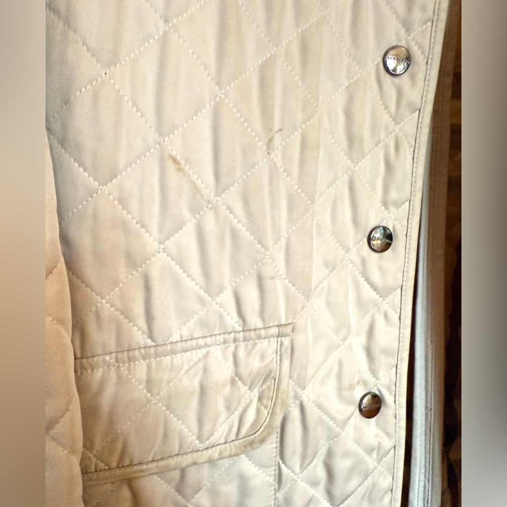 Burberry Quilted Jacket - Picture 4 of 6